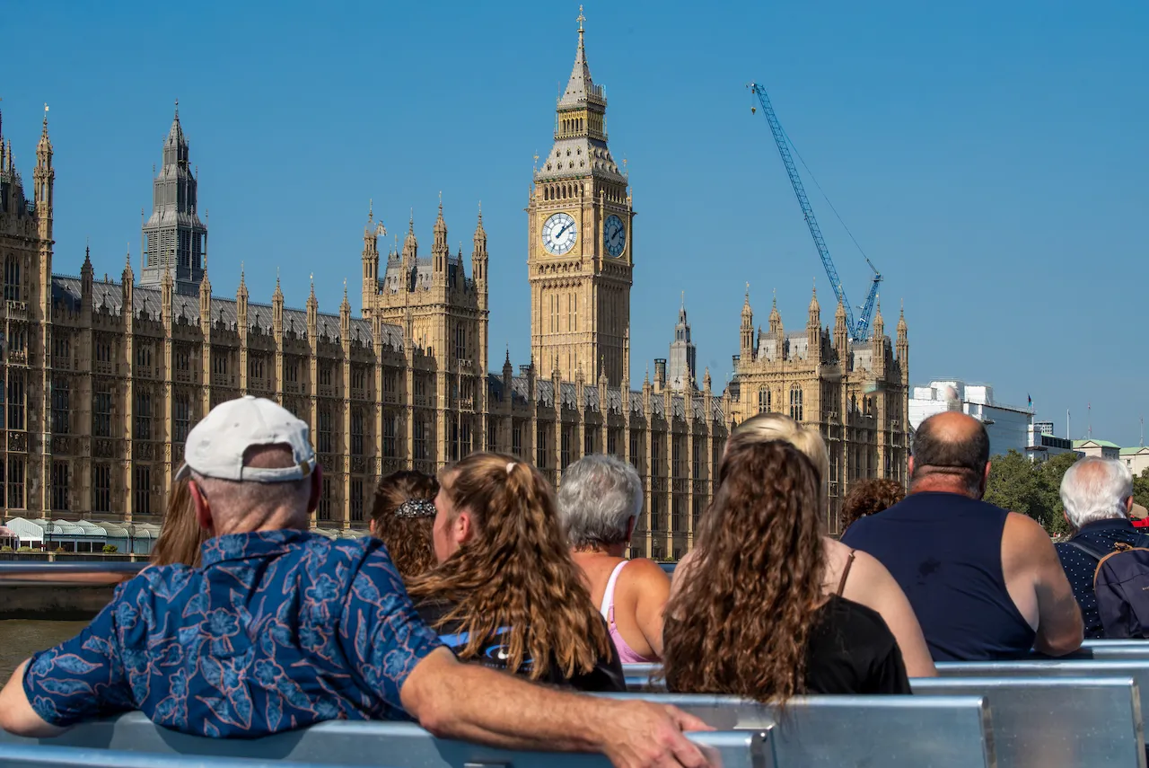 Tower Bridge to Westminster