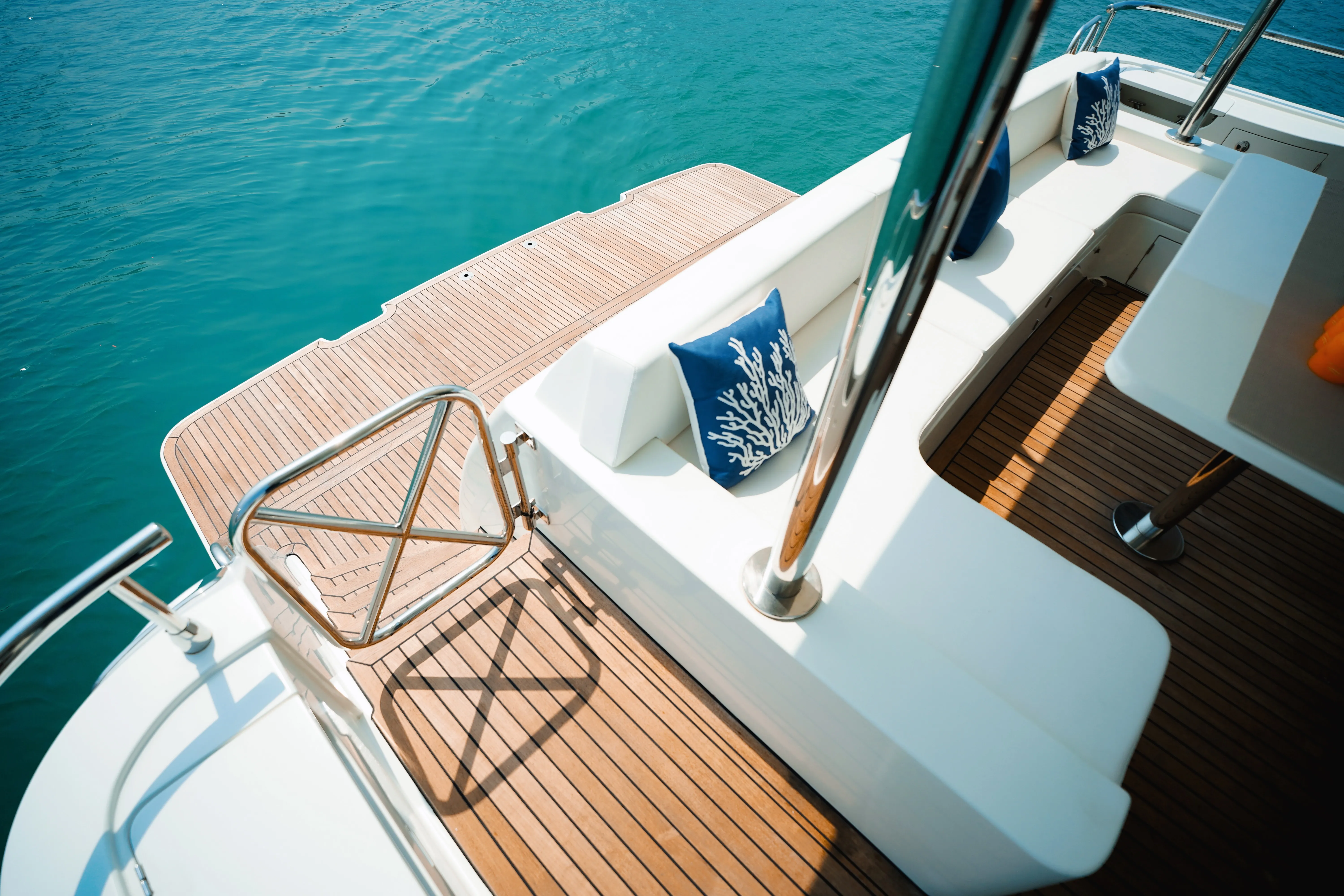 Dubai Harbour Shared Yacht Tour