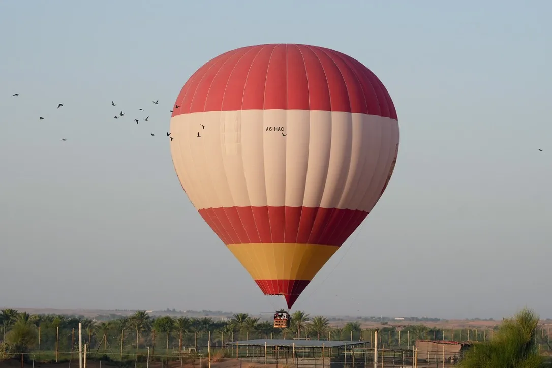 Overnight Heritage Ballooning Desert Escape